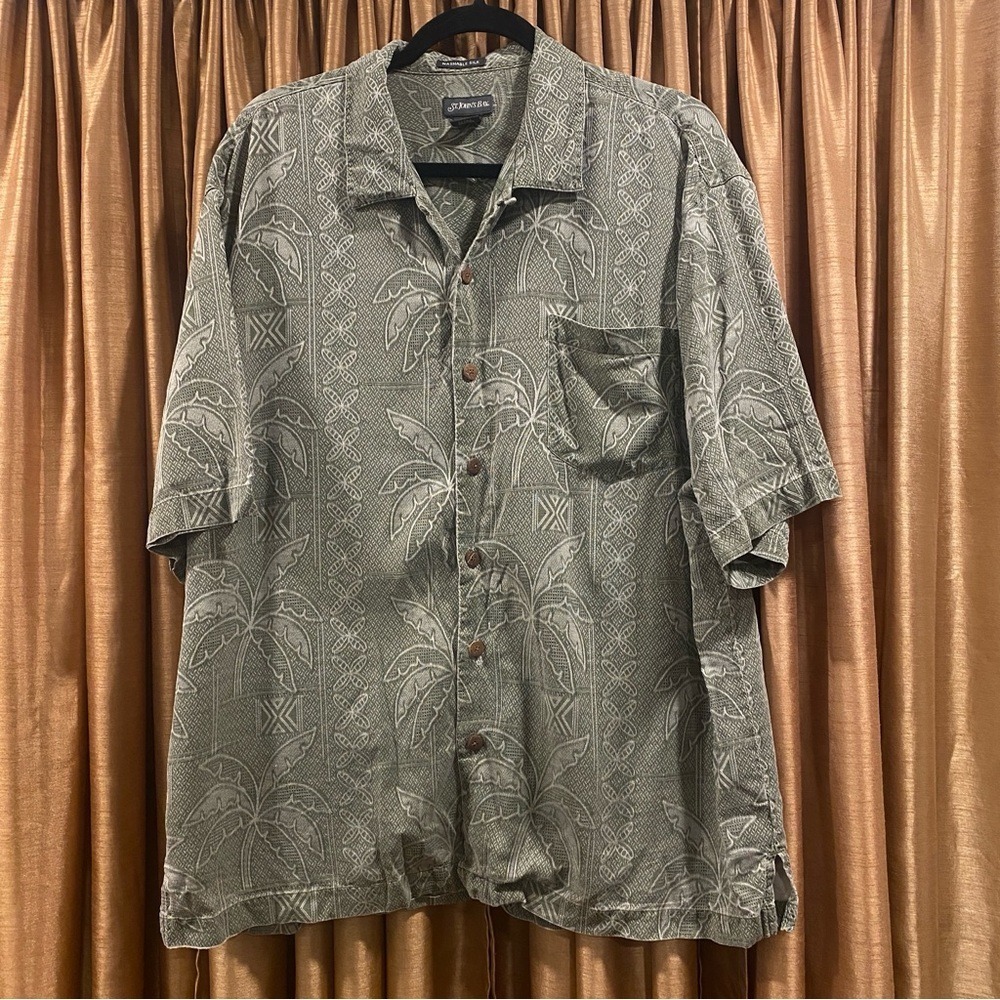 St. John's Bay Washable Silk Hawaiian Shirt XL